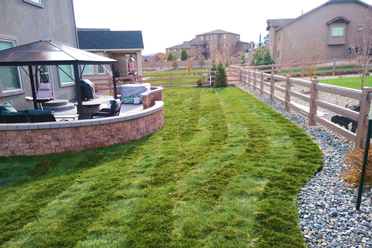 Landscaping & Lawn Maintenance